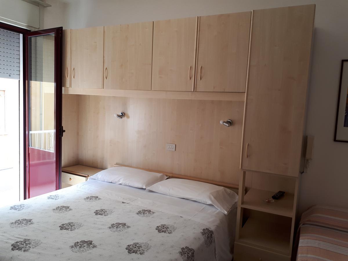Hotel Villa Dina Lido di Jesolo Dış mekan fotoğraf