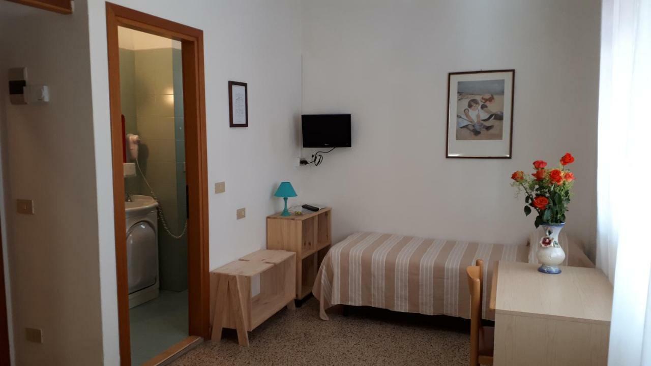 Hotel Villa Dina Lido di Jesolo Dış mekan fotoğraf