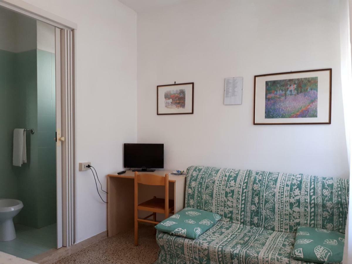 Hotel Villa Dina Lido di Jesolo Dış mekan fotoğraf
