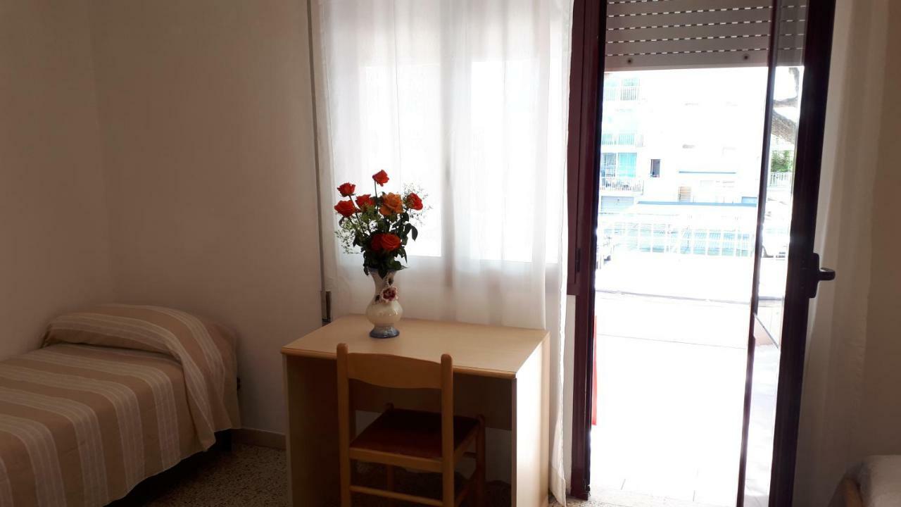 Hotel Villa Dina Lido di Jesolo Dış mekan fotoğraf