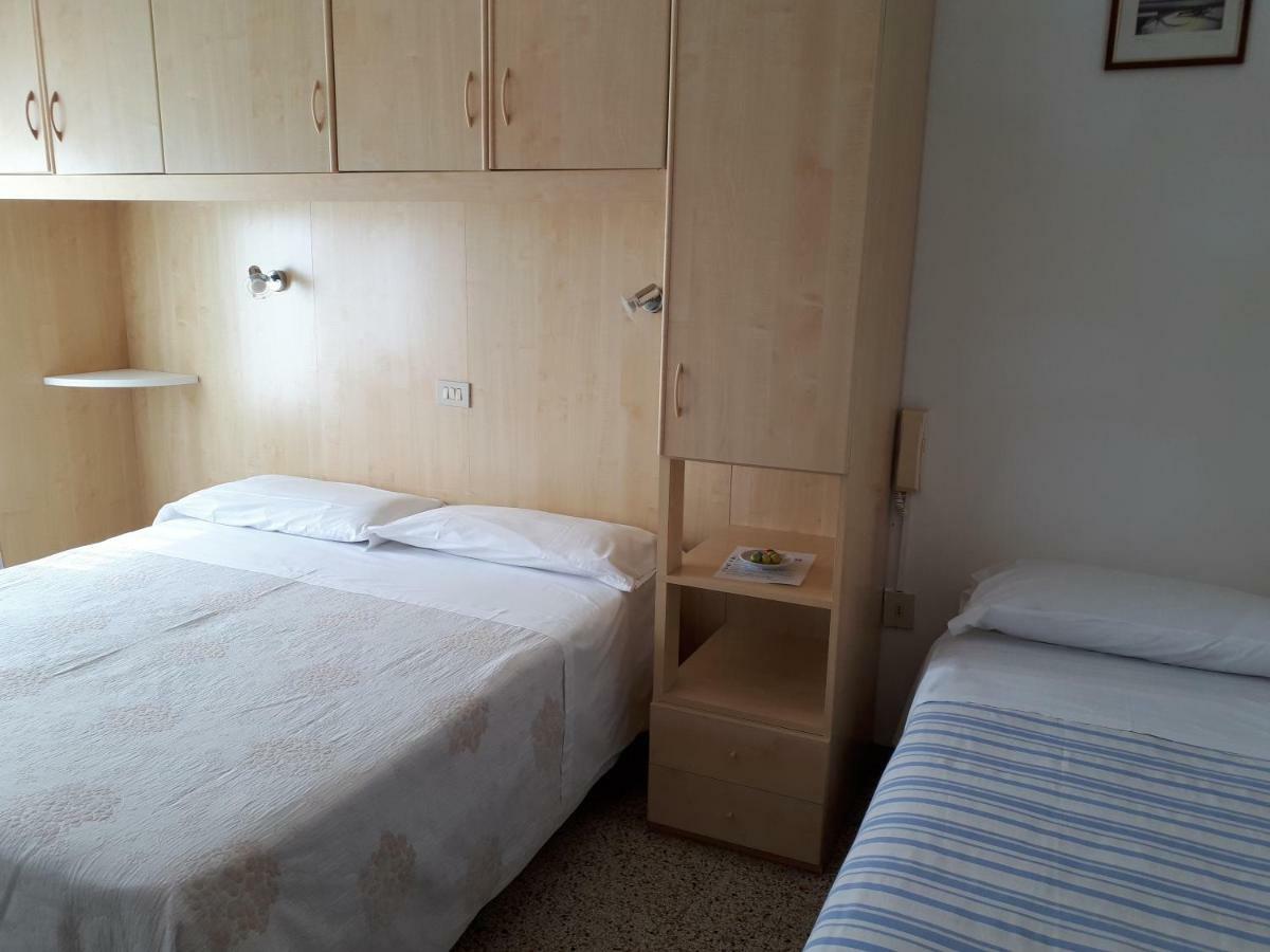 Hotel Villa Dina Lido di Jesolo Dış mekan fotoğraf